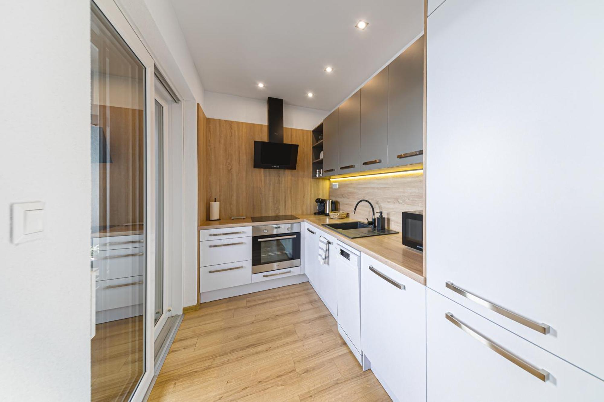 Tower Apartments Orchid & Amber Spisska Nova Ves Luaran gambar